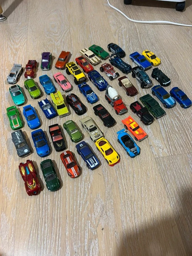 R476 lot voitures miniature - voitures,